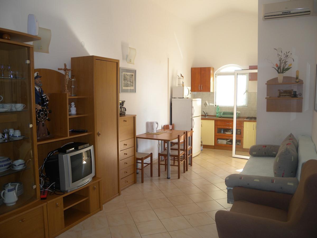 Apartment Marija By Interhome Vir Exterior photo